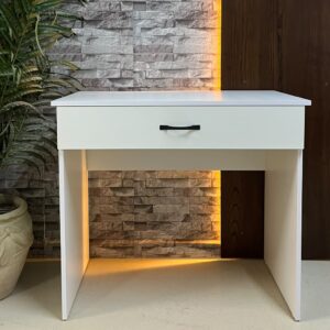 Bureau Compact Home